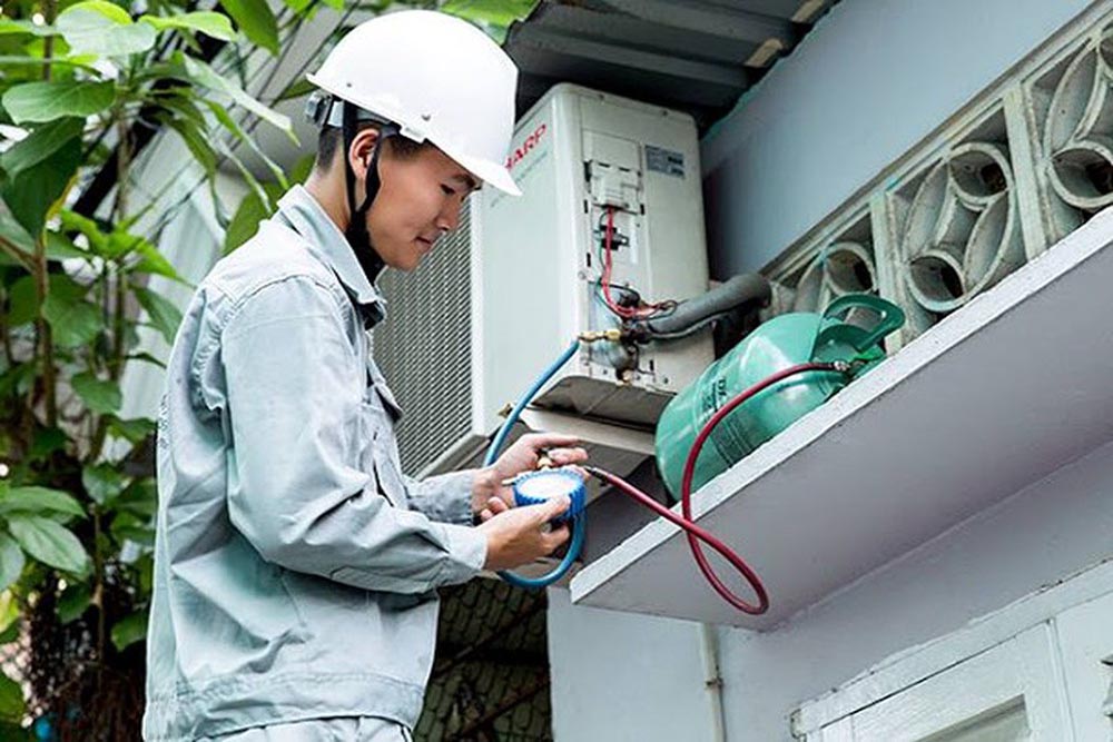 Bơm Gas Máy Lạnh Daikin Bơm Gas Máy Lạnh Daikin